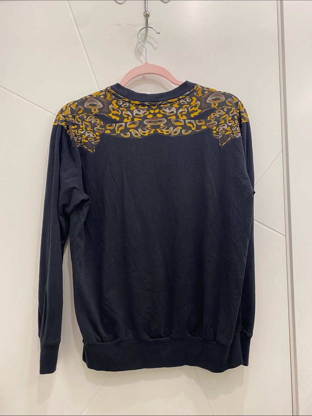 Wilfred Free | Snake Print Pullover Long Sleeve Shirt | Cotton | Size Small - Picture 5 of 8